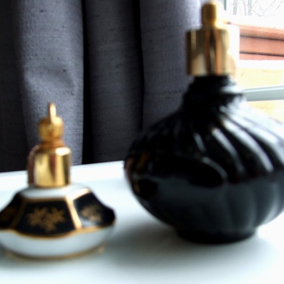VTG PERFUME Bottles Limoges Black Amethyst 2 bottles - Picture 2 of 4